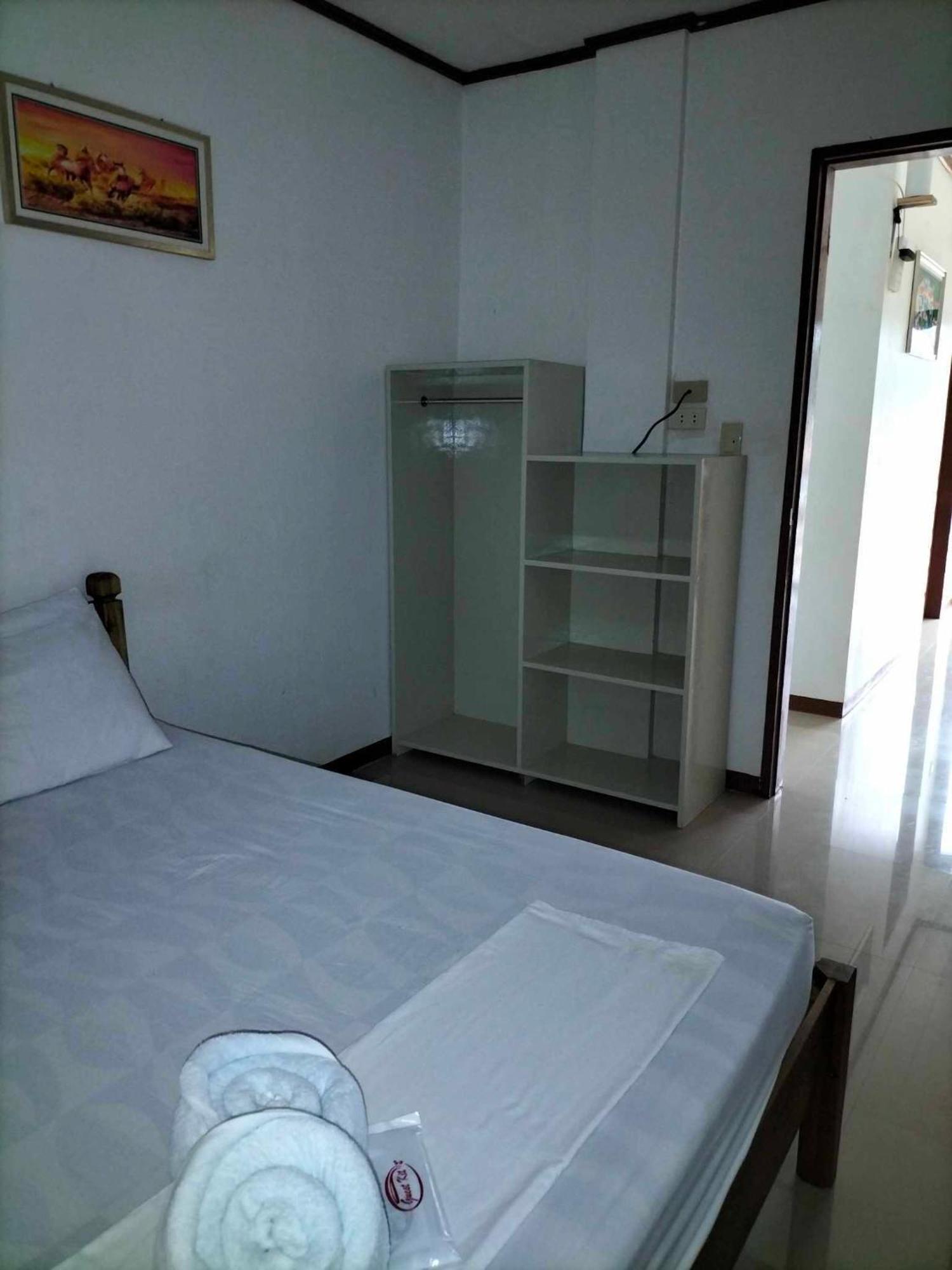 إل نيدو Brenmariel Tourist Inn المظهر الخارجي الصورة