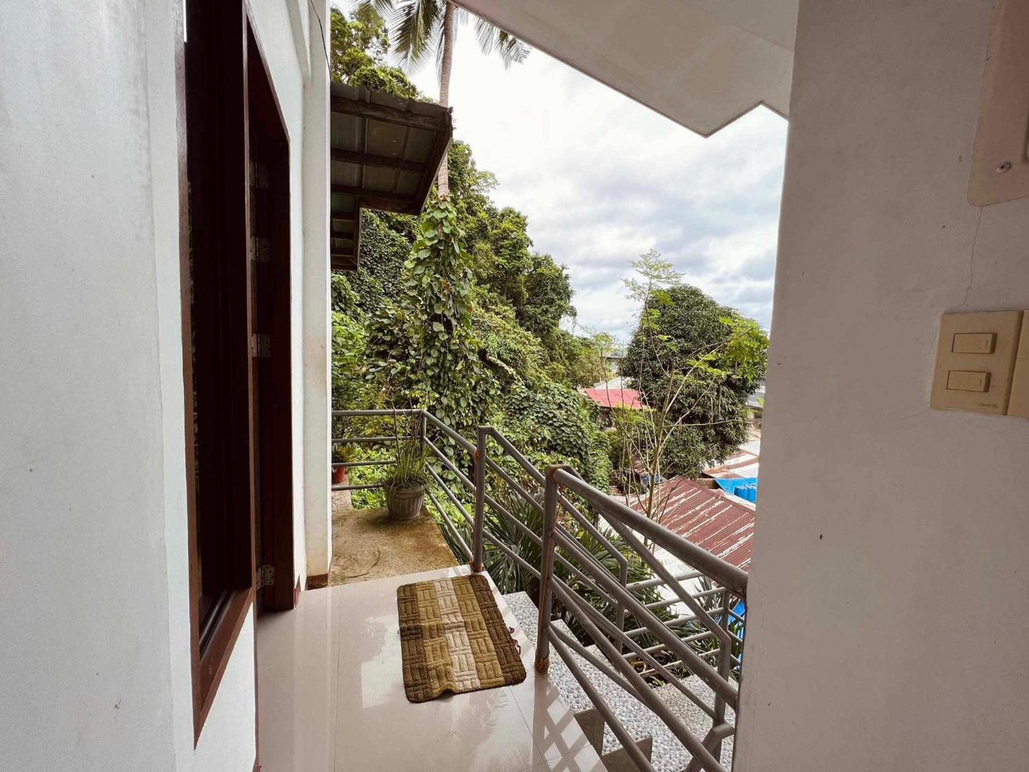إل نيدو Brenmariel Tourist Inn المظهر الخارجي الصورة