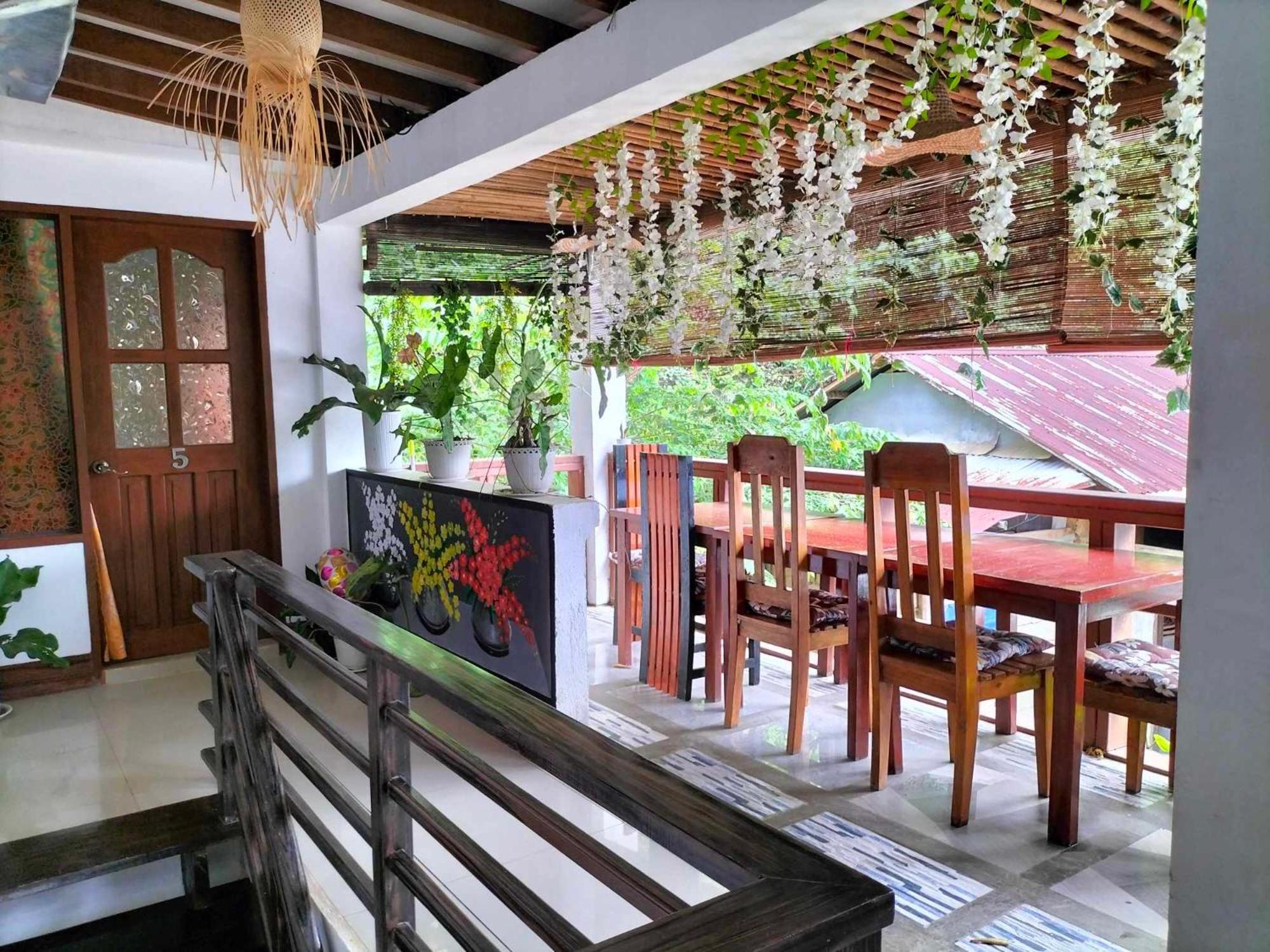 إل نيدو Brenmariel Tourist Inn المظهر الخارجي الصورة